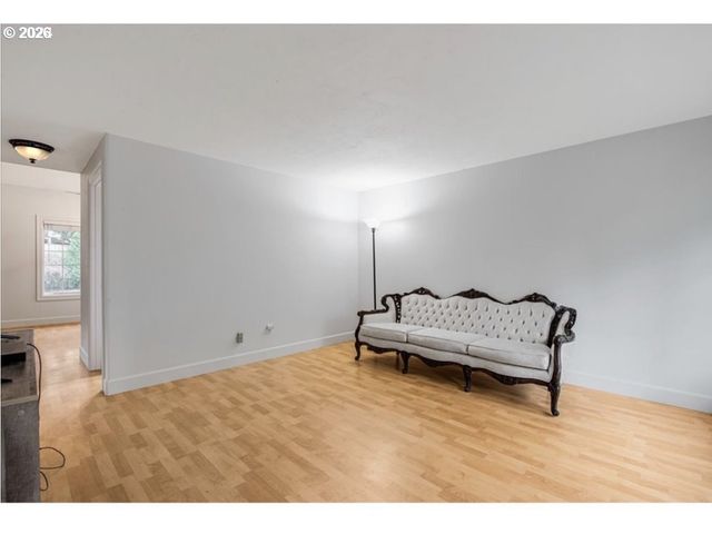12740 Sw HART Rd, Beaverton, OR 97008