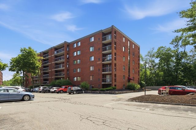 159 Main St 49A, Stoneham, MA 02180