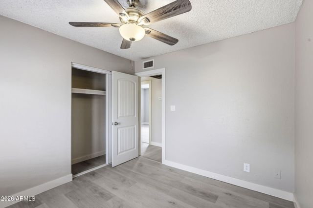 4625 N 75th Lane, Phoenix, AZ 85033