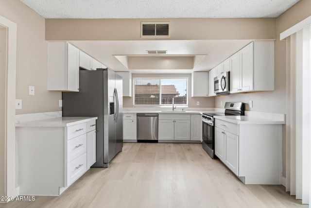 4625 N 75th Lane, Phoenix, AZ 85033
