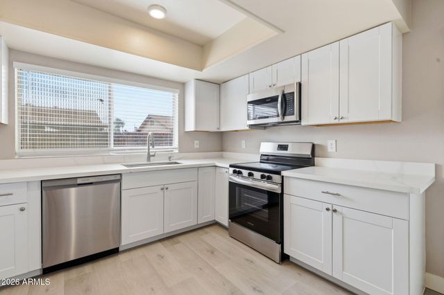 4625 N 75th Lane, Phoenix, AZ 85033