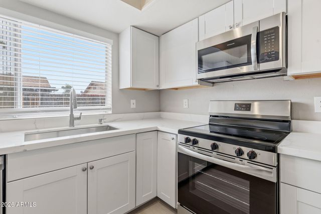 4625 N 75th Lane, Phoenix, AZ 85033