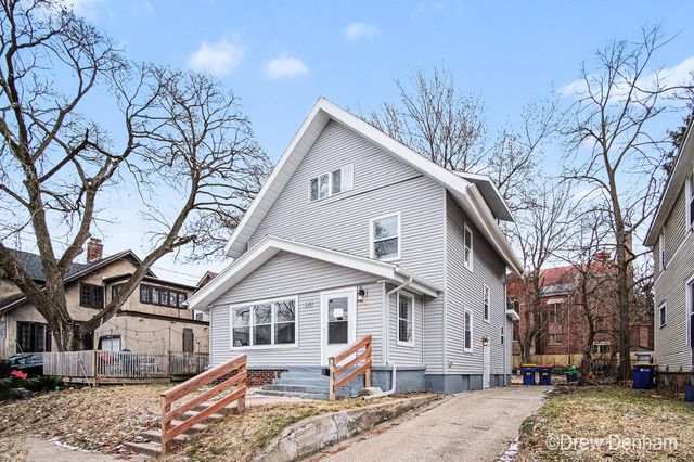 1148 Bates Street SE, Grand Rapids, MI 49506