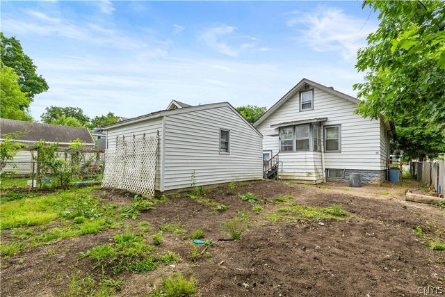 812 Watson Place, Utica, NY 13502