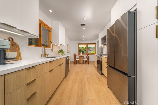 7556 Chaminade, West Hills, CA 91304