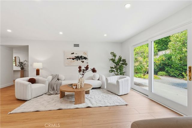 7556 Chaminade, West Hills, CA 91304