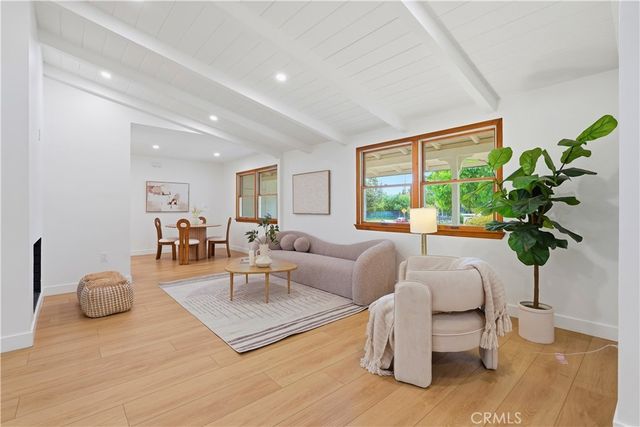 7556 Chaminade, West Hills, CA 91304