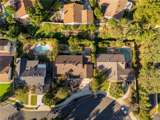 7556 Chaminade, West Hills, CA 91304