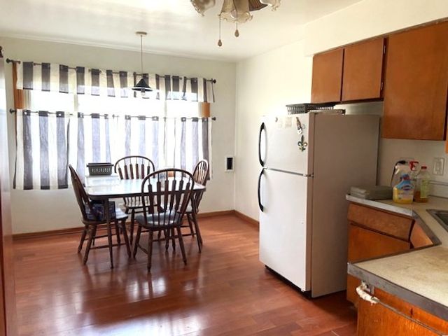8741 S Washtenaw Avenue, Evergreen Park, IL 60805