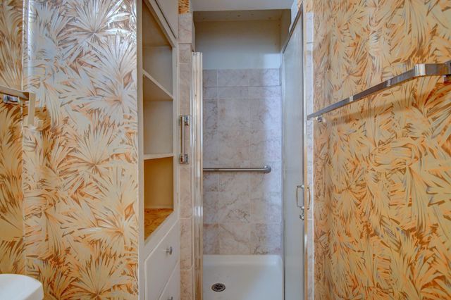 1305 Chama Street NE, Albuquerque, NM 87110