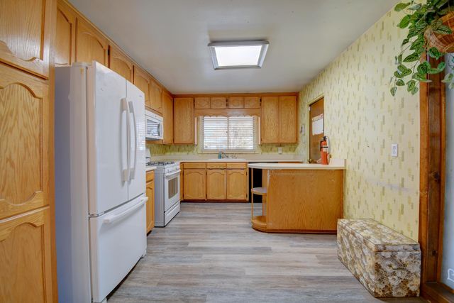 1305 Chama Street NE, Albuquerque, NM 87110