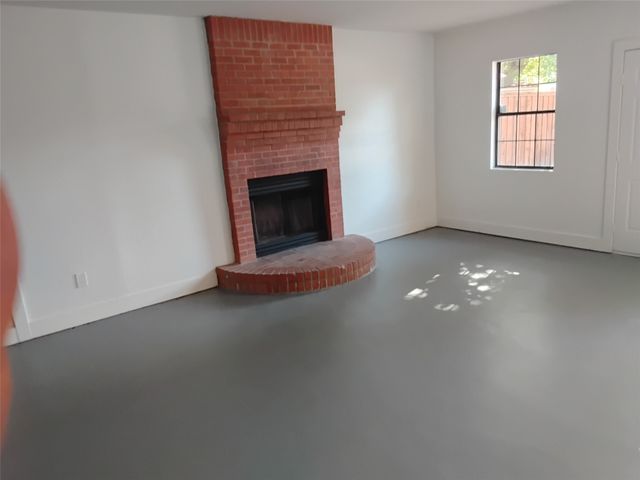 719 Kelso Drive, Dallas, TX 75211
