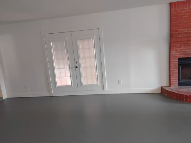 719 Kelso Drive, Dallas, TX 75211