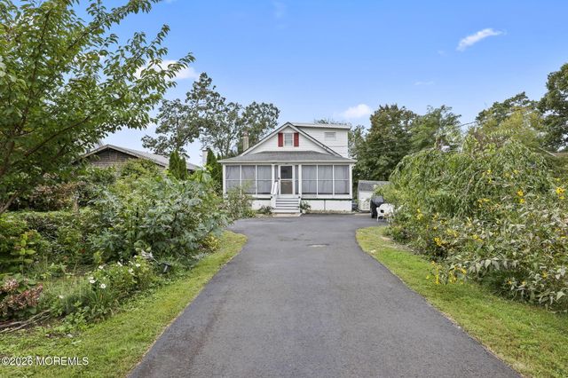 646 S Riverside Drive, Neptune Township, NJ 07753