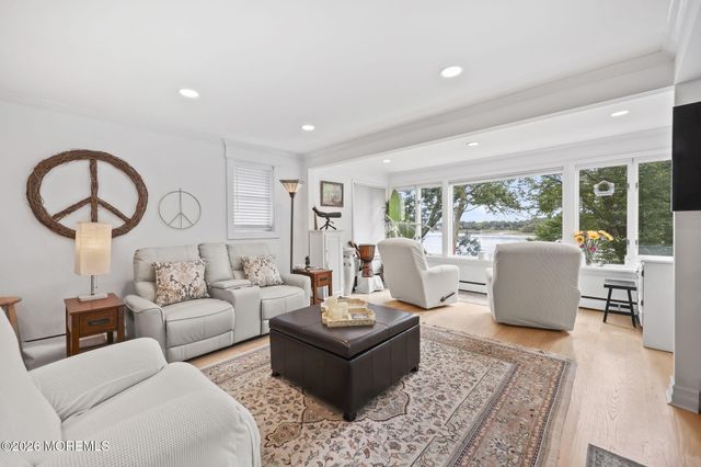 646 S Riverside Drive, Neptune Township, NJ 07753
