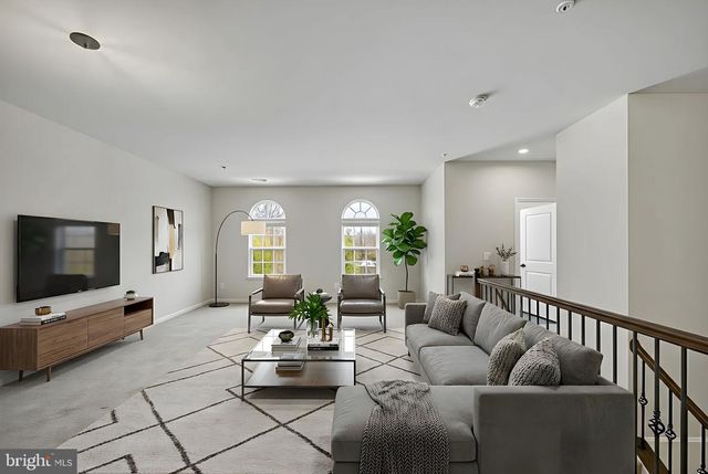 3634 BRIARWOOD DR, Dumfries, VA 22026