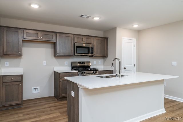 374 Kohn Drive, Millbrook, AL 36054