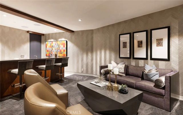 4512 Roxbury Road, Corona Del Mar, CA 92625