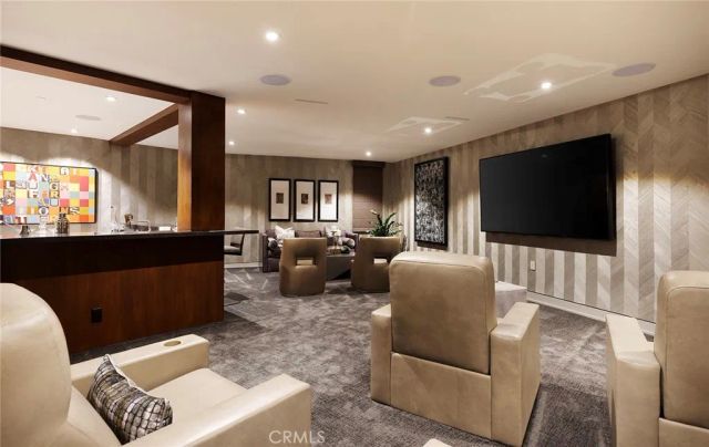 4512 Roxbury Road, Corona Del Mar, CA 92625