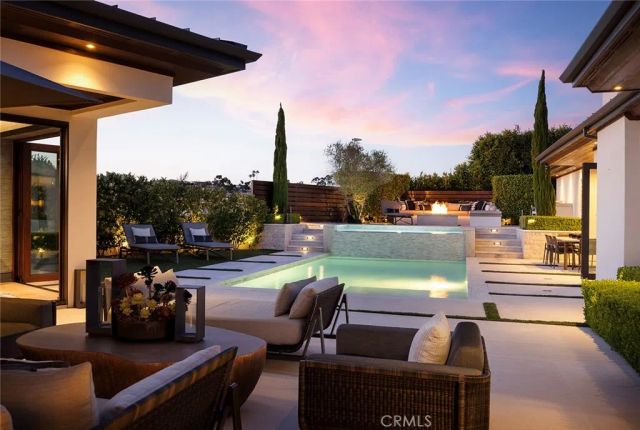 4512 Roxbury Road, Corona Del Mar, CA 92625