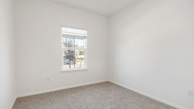 1821 SIDE BUSTER TRL, Leander, TX 78641