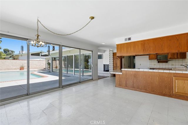 15407 Stonewood Terrace, Sherman Oaks, CA 91403