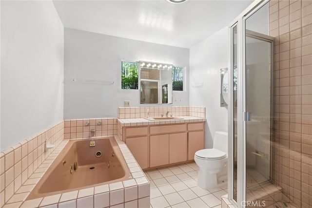 15407 Stonewood Terrace, Sherman Oaks, CA 91403