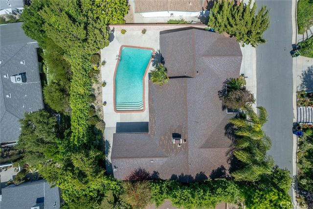 15407 Stonewood Terrace, Sherman Oaks, CA 91403