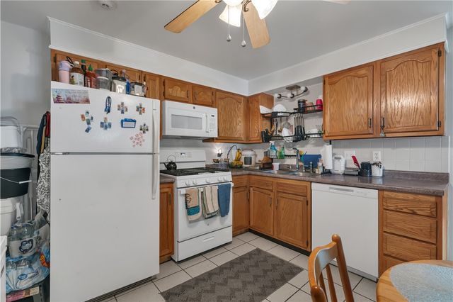 5 GARIBALDI Street 33, North Providence, RI 02911
