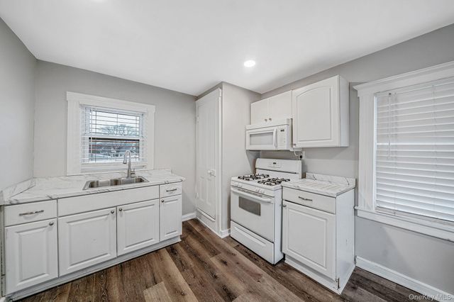 49 Main Street, West Sayville, NY 11796