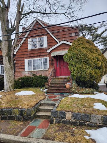 1051 Stanton Avenue, Woodmere, NY 11598