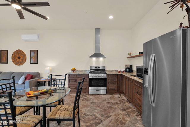 7817 E Dynamite Boulevard, Scottsdale, AZ 85266