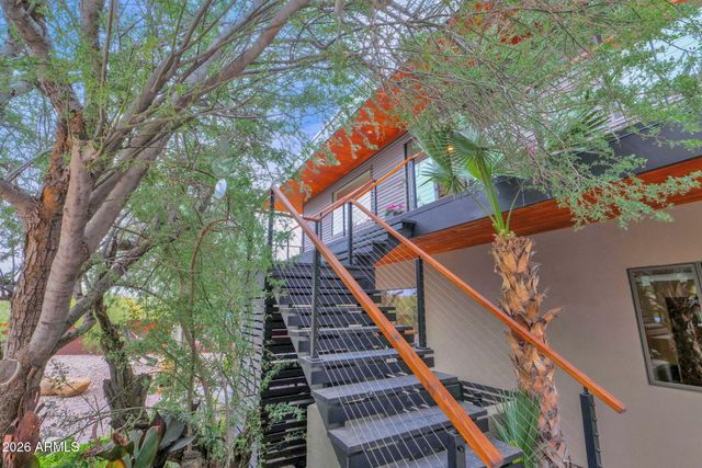 7817 E Dynamite Boulevard, Scottsdale, AZ 85266