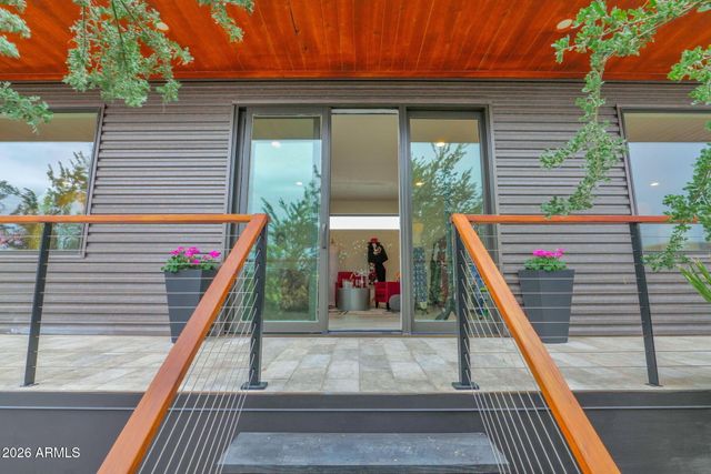 7817 E Dynamite Boulevard, Scottsdale, AZ 85266