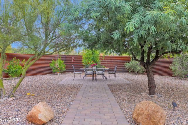 7817 E Dynamite Boulevard, Scottsdale, AZ 85266