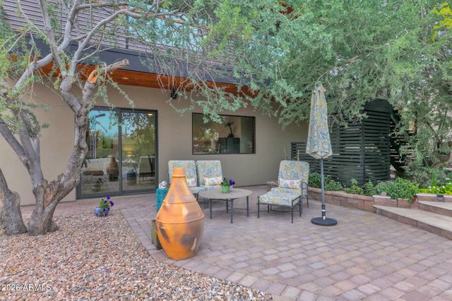 7817 E Dynamite Boulevard, Scottsdale, AZ 85266