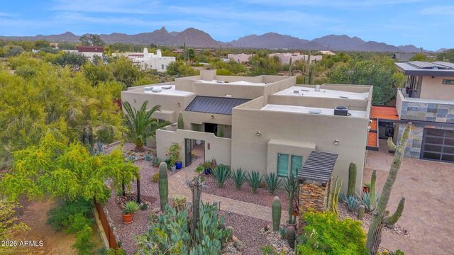 7817 E Dynamite Boulevard, Scottsdale, AZ 85266