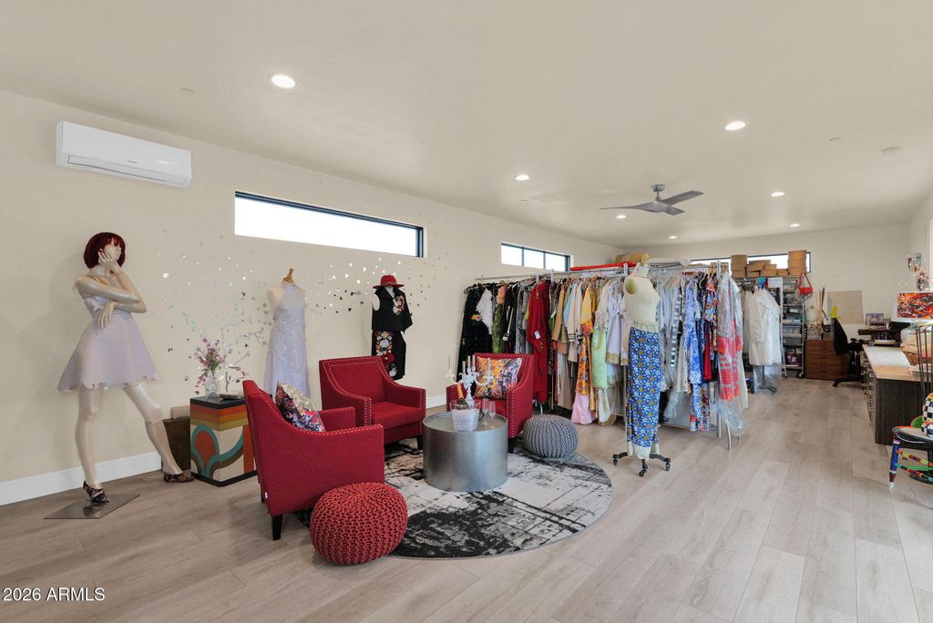Image 44 of property listing at 7817 E Dynamite Boulevard, Scottsdale, AZ 85266