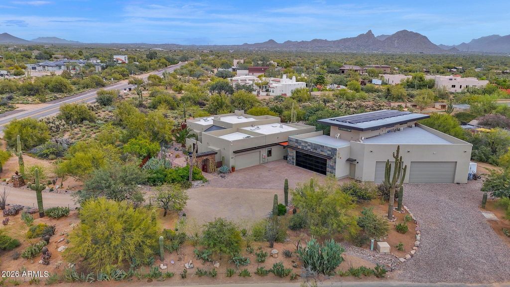 Image 81 of property listing at 7817 E Dynamite Boulevard, Scottsdale, AZ 85266
