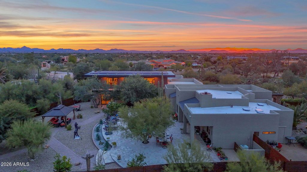 Image 91 of property listing at 7817 E Dynamite Boulevard, Scottsdale, AZ 85266