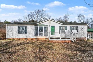 108 Twisted Oak Lane, Gastonia, NC 28052
