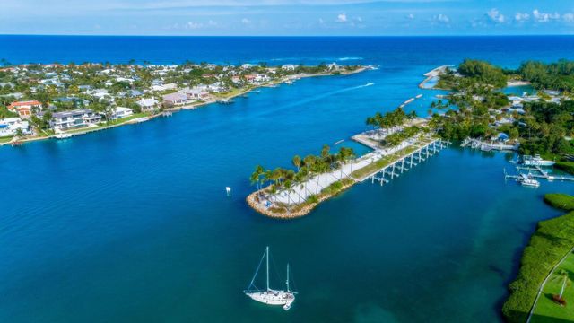 633 Kingfish Road, North Palm Beach, FL 33408