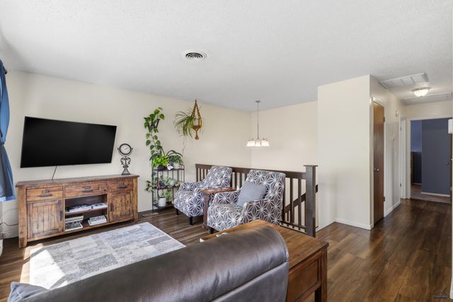 855 SYCAMORE, Rapid City, SD 57701