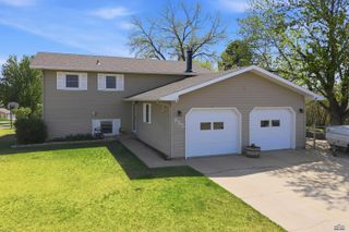 855 SYCAMORE, Rapid City, SD 57701