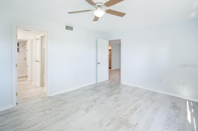 5503 FOUNTAIN LAKE CIRCLE 104, Bradenton, FL 34207