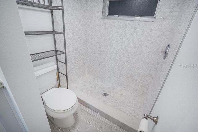 5503 FOUNTAIN LAKE CIRCLE 104, Bradenton, FL 34207