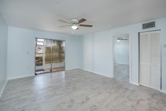 5503 FOUNTAIN LAKE CIRCLE 104, Bradenton, FL 34207