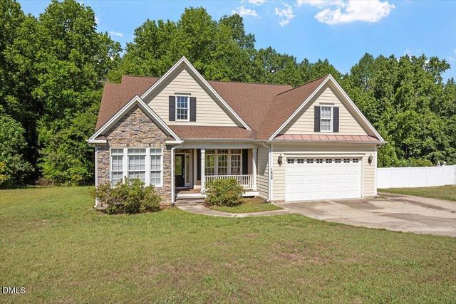 1428 Hopson Downs Court, Holly Springs, NC 27540