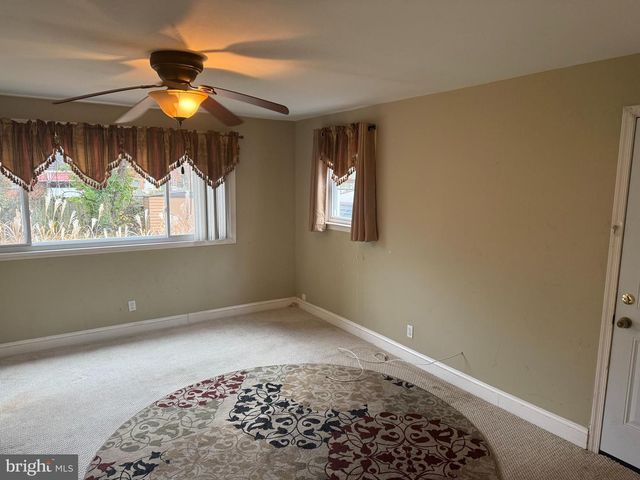 3735 SYLVAN DR, Baltimore, MD 21207