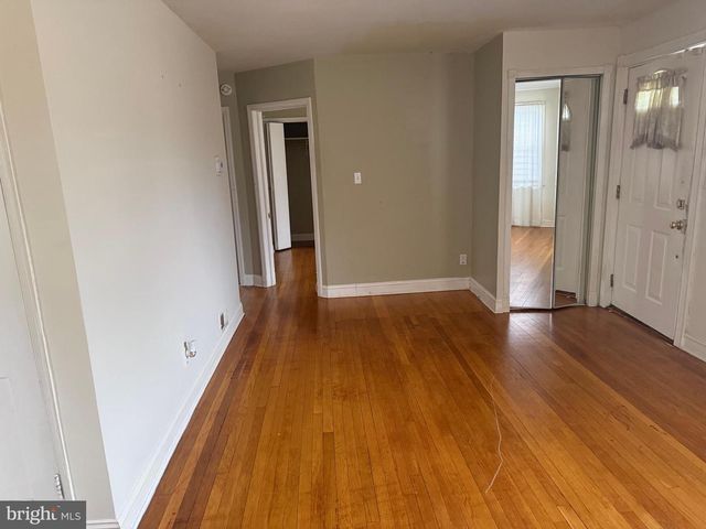 3735 SYLVAN DR, Baltimore, MD 21207